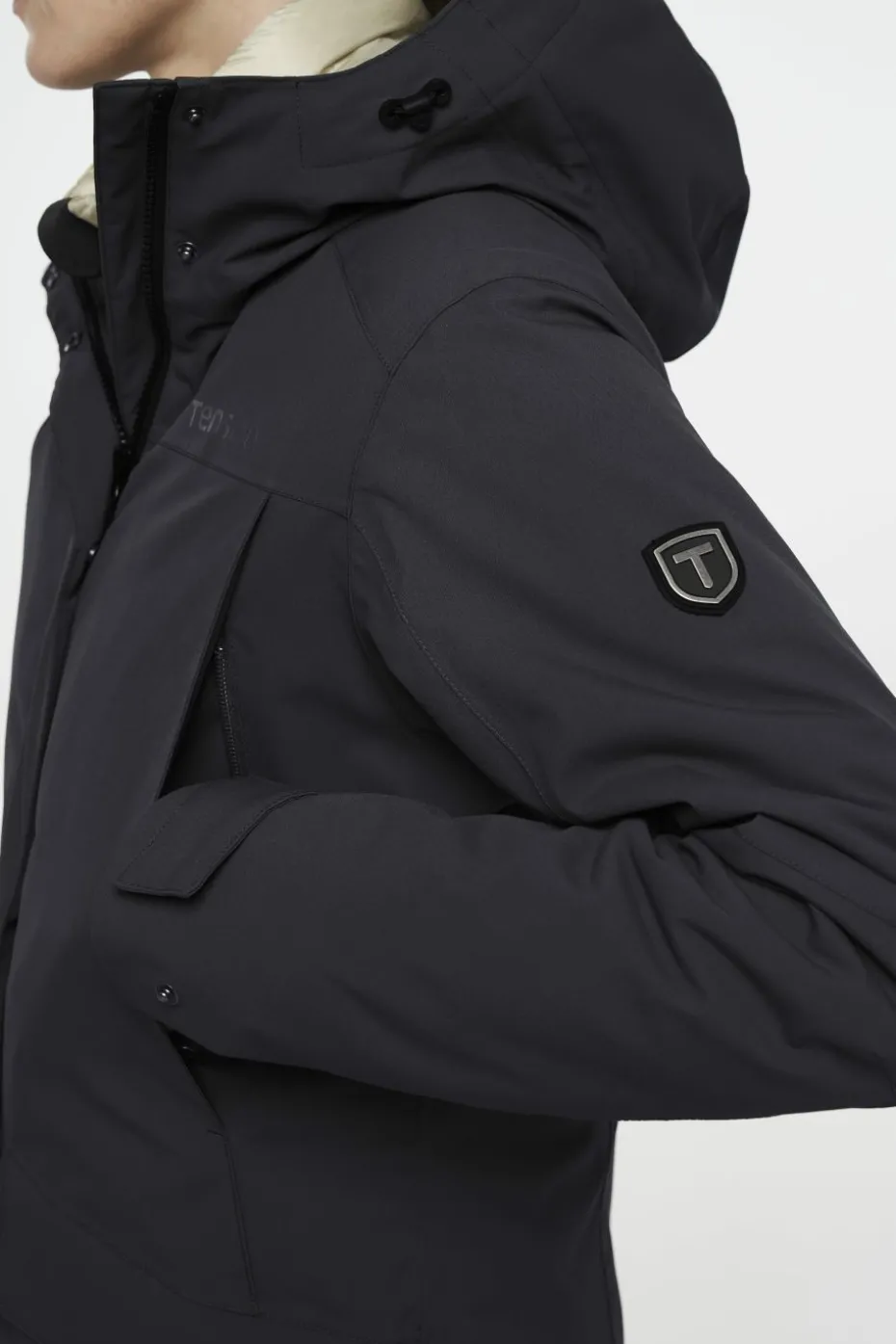 Hera Jacket